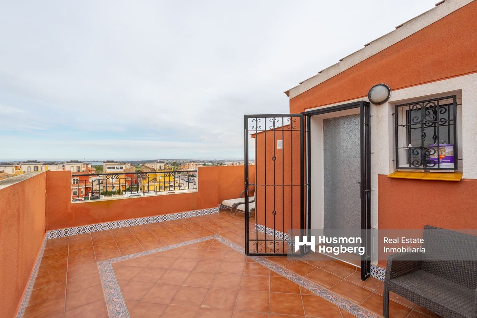 3 bedroom Townhouse for sale in Los Montesinos with pool - € 199,900 (Ref: 9626530)
