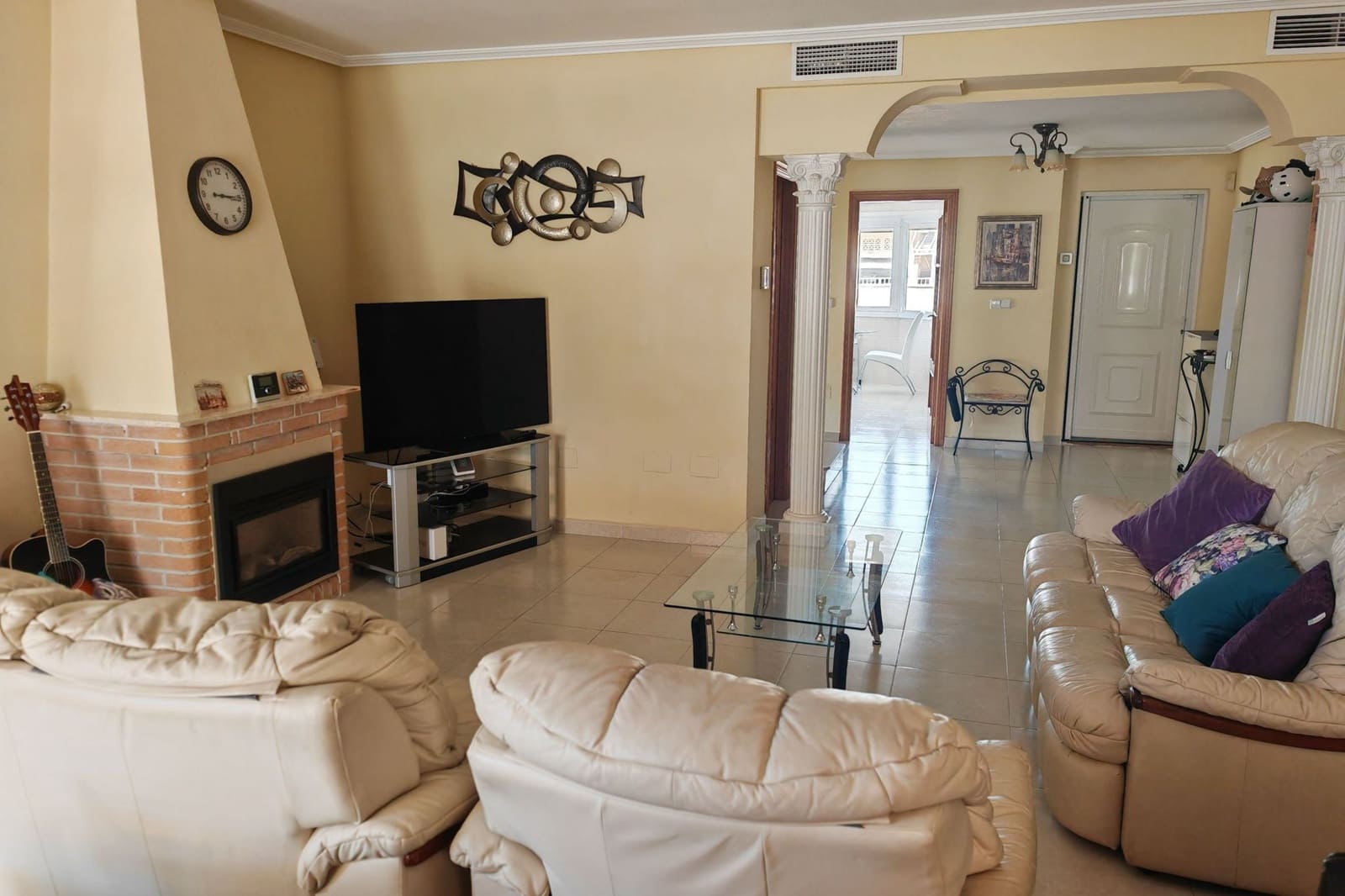 3 bedroom Villa for sale in Torrevieja with pool - € 560,000 (Ref: 9631405)
