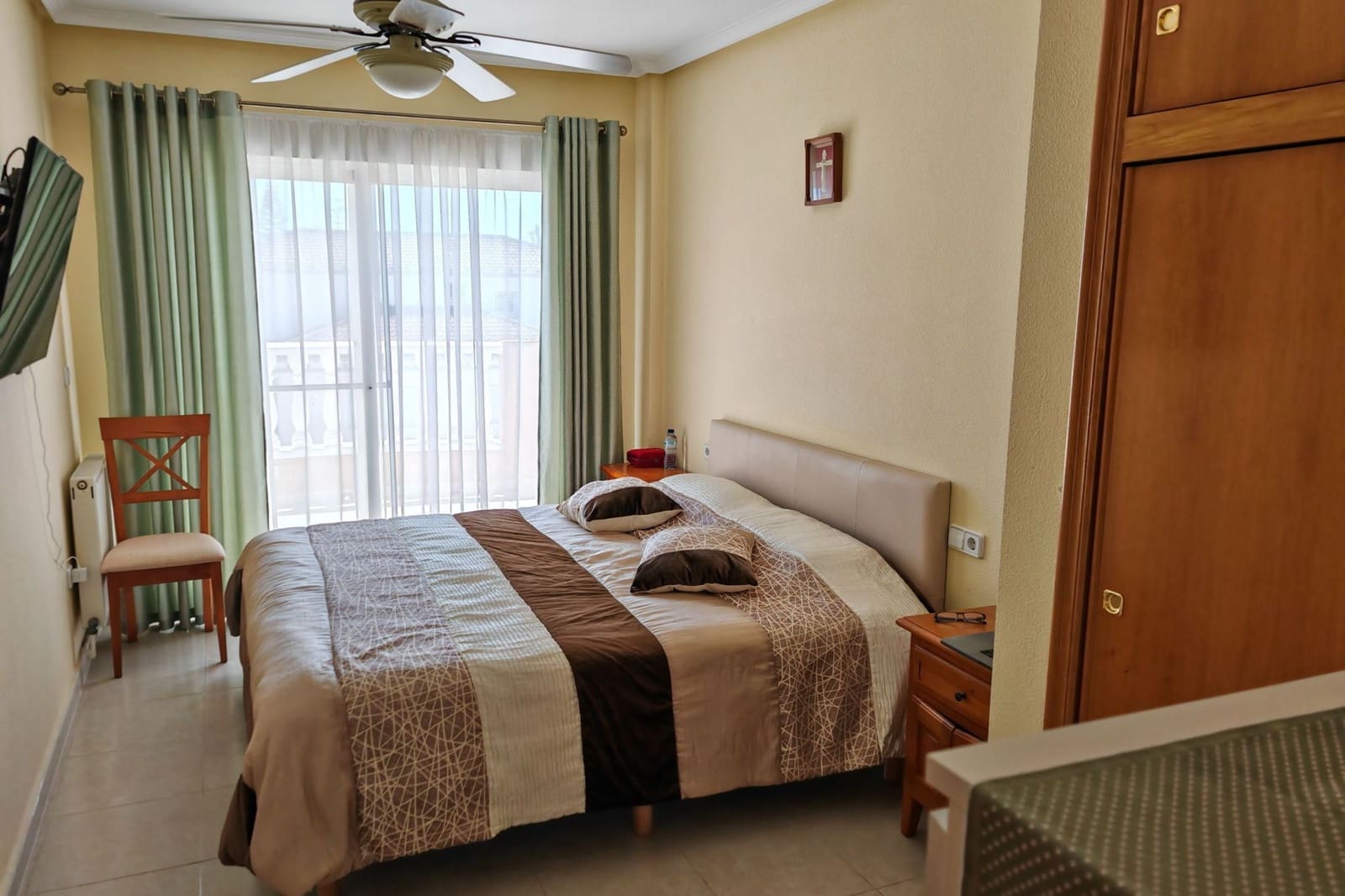 3 bedroom Villa for sale in Torrevieja with pool - € 560,000 (Ref: 9631405)