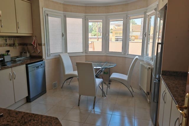 3 bedroom Villa for sale in El Molino, Torrevieja with pool - € 560,000 (Ref: 9631405)