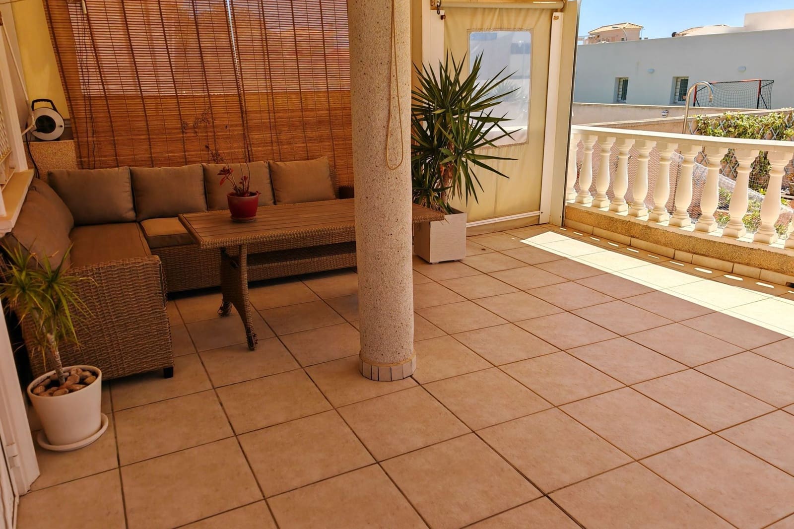 3 bedroom Villa for sale in Torrevieja with pool - € 560,000 (Ref: 9631405)