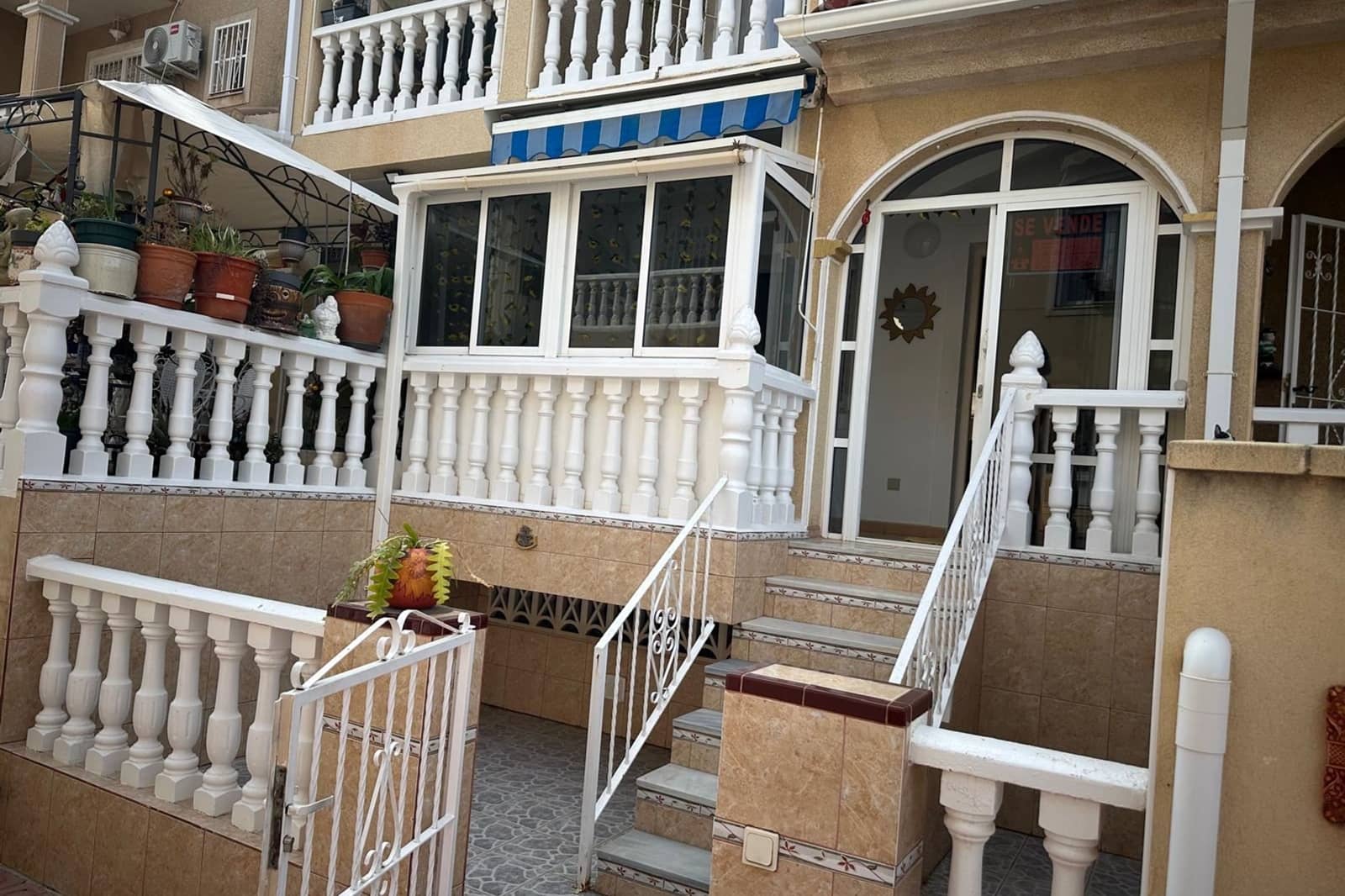 3 slaapkamer Huis te koop in Orihuela Costa met zwembad - € 249.000 (Ref: 9642957)