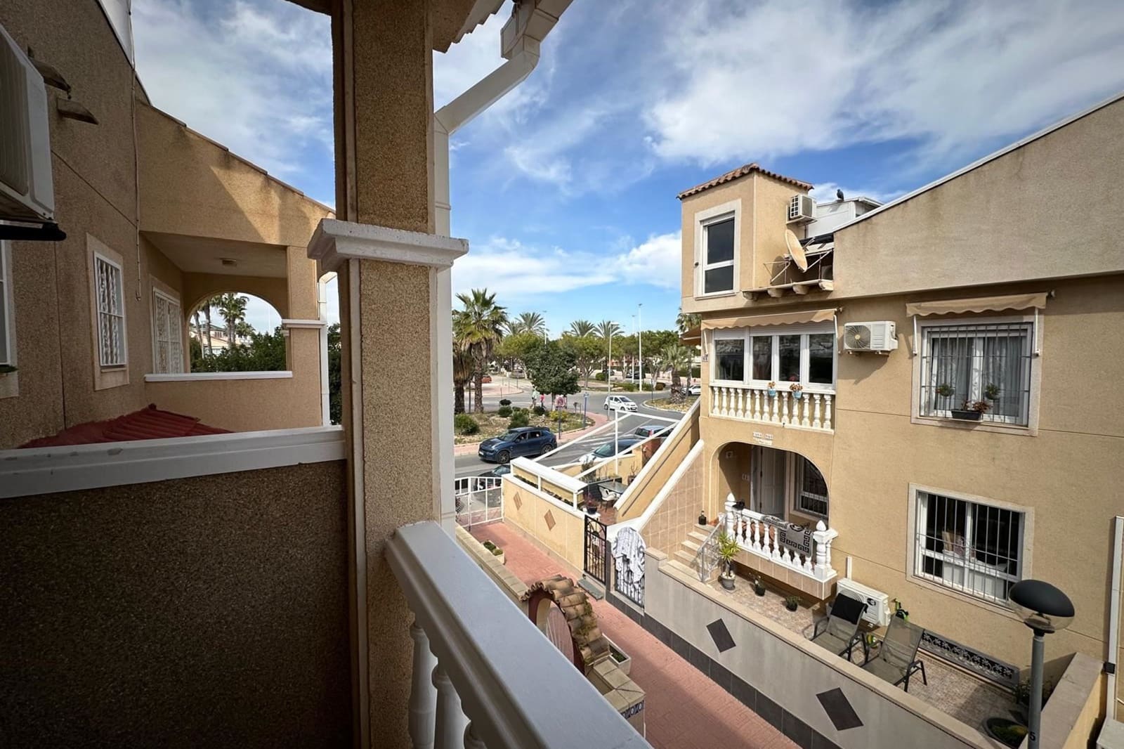 3 slaapkamer Huis te koop in Orihuela Costa met zwembad - € 249.000 (Ref: 9642957)