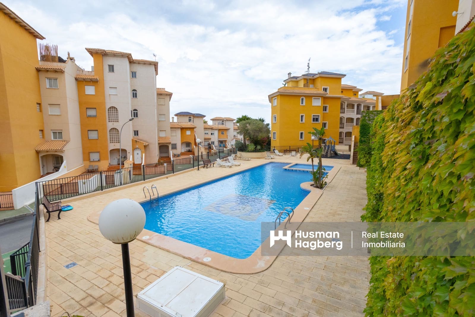3 slaapkamer Appartement te koop in Campoamor - € 289.000 (Ref: 9642959)