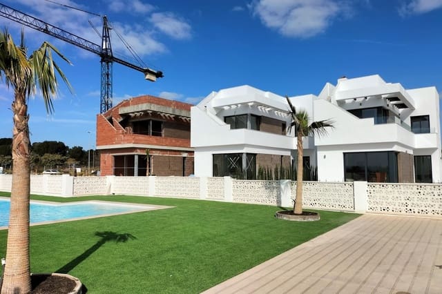 3 Zimmer Villa zu verkaufen in Pinar de Campoverde, Pilar de la Horadada mit Pool - 399.000 € (Ref: 9675089)