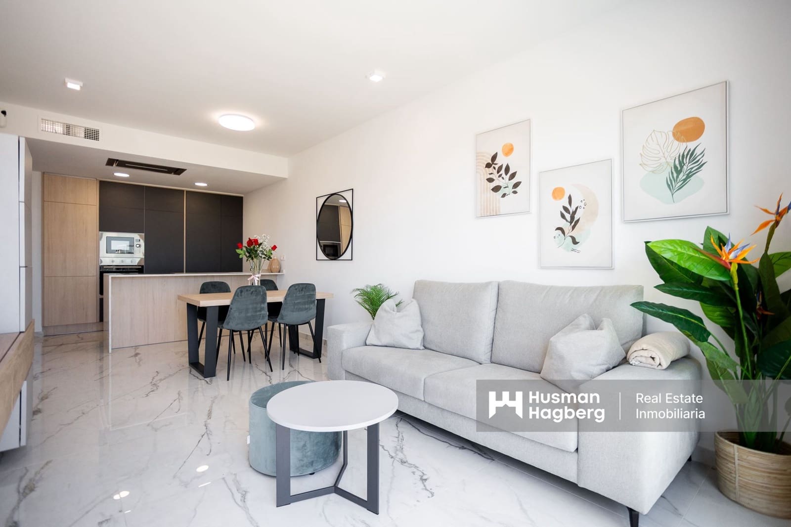 2 bedroom Apartment for sale in Playa Flamenca with pool - € 549,000 (Ref: 9687618)