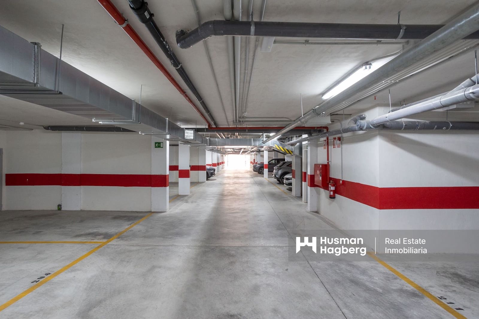 2 bedroom Apartment for sale in Playa Flamenca with pool - € 549,000 (Ref: 9687618)