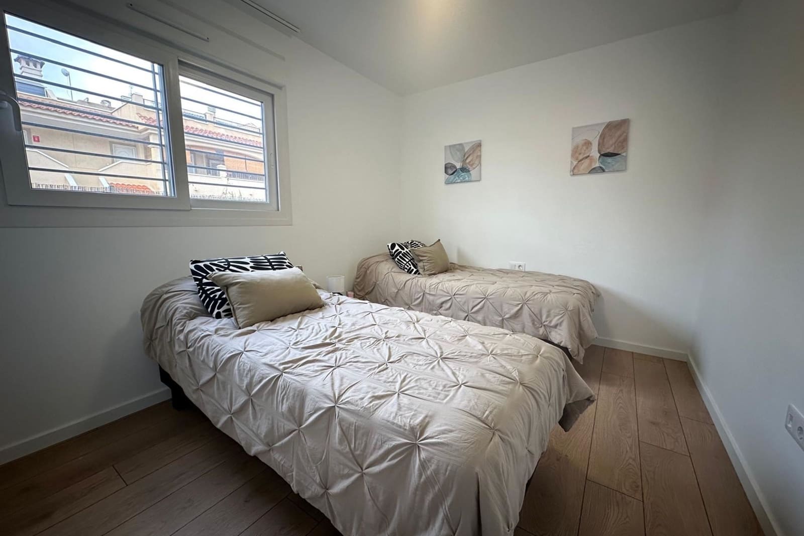 2 slaapkamer Appartement te koop in Pilar de la Horadada met zwembad - € 299.900 (Ref: 9691418)