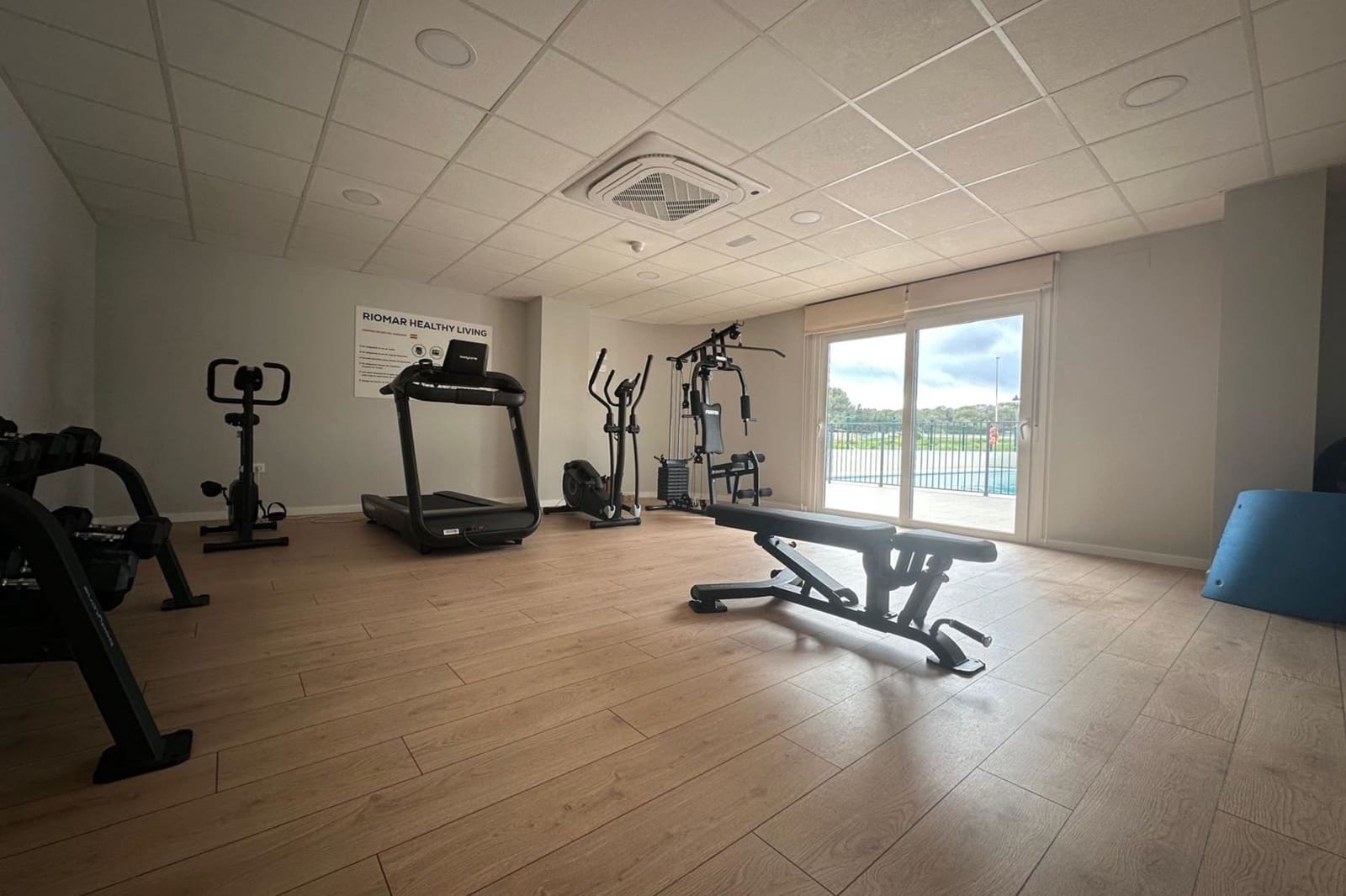 2 slaapkamer Appartement te koop in Pilar de la Horadada met zwembad - € 299.900 (Ref: 9691418)