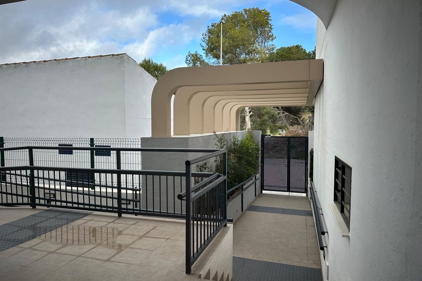 2 slaapkamer Appartement te koop in Pilar de la Horadada met zwembad - € 299.900 (Ref: 9691418)