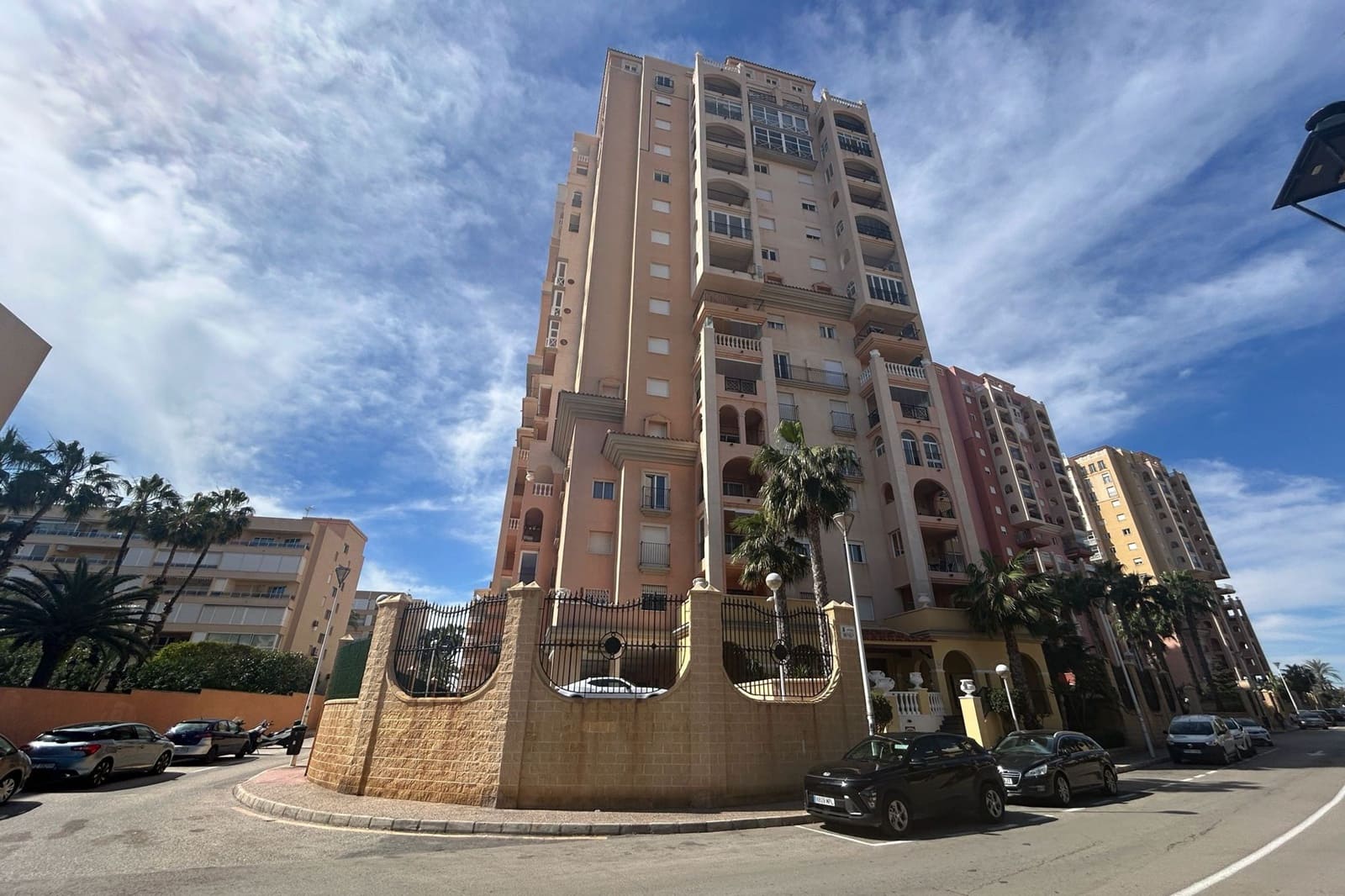 3 chambre Appartement à vendre à Torrevieja avec piscine - 369 000 € (Ref: 9696630)