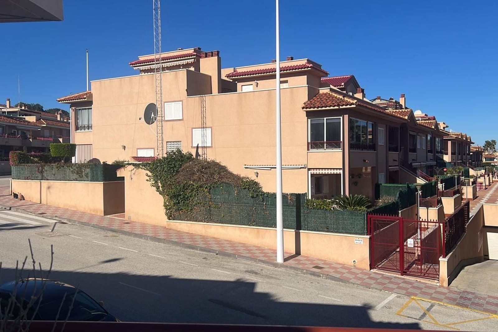3 slaapkamer Appartement te koop in Gran Alacant met zwembad - € 280.000 (Ref: 9713852)
