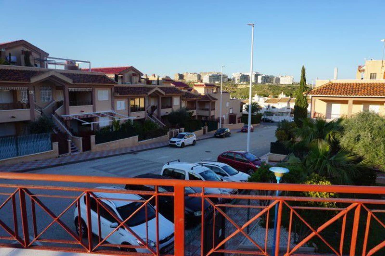 3 slaapkamer Appartement te koop in Gran Alacant met zwembad - € 280.000 (Ref: 9713852)