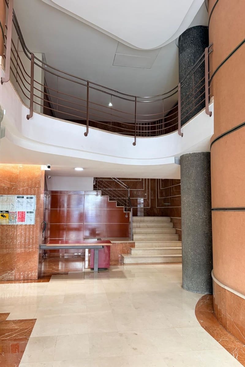 3 bedroom Apartment for sale in Alicante / Alacant city - € 700,000 (Ref: 9722649)