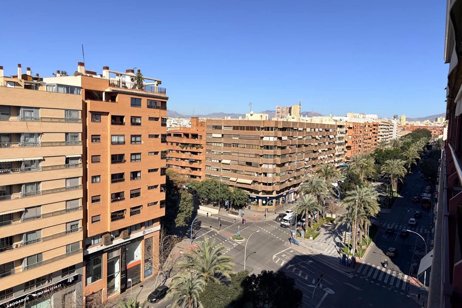 3 bedroom Apartment for sale in Alicante / Alacant city - € 700,000 (Ref: 9722649)
