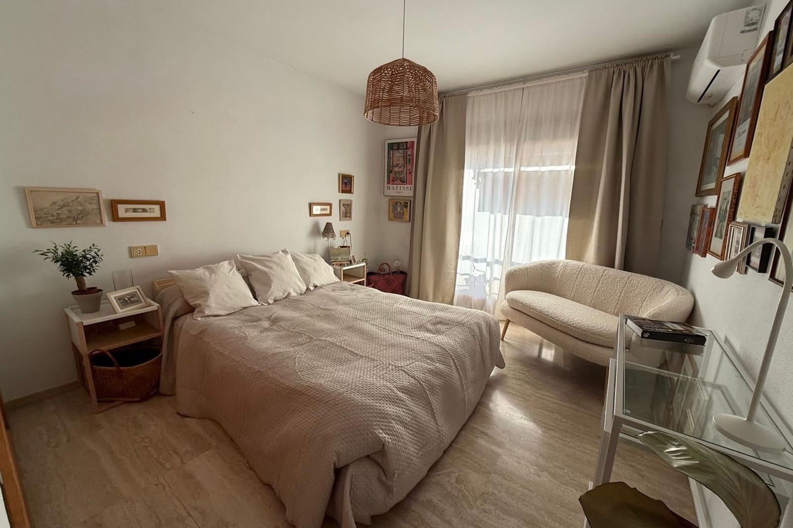 3 bedroom Apartment for sale in Alicante / Alacant city - € 700,000 (Ref: 9722649)