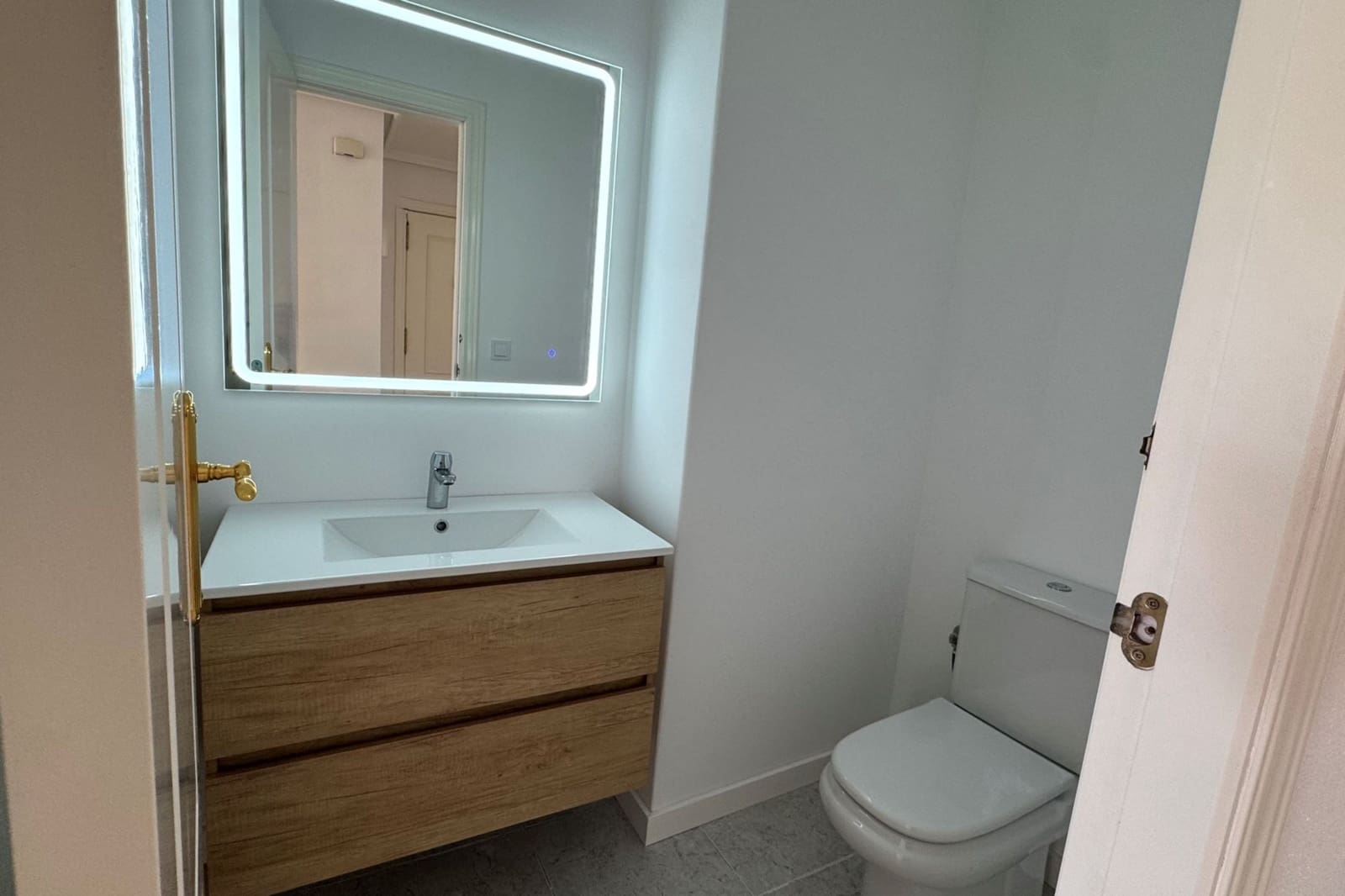 2 bedroom Apartment for sale in Villamartin with pool - € 249,000 (Ref: 9723827)