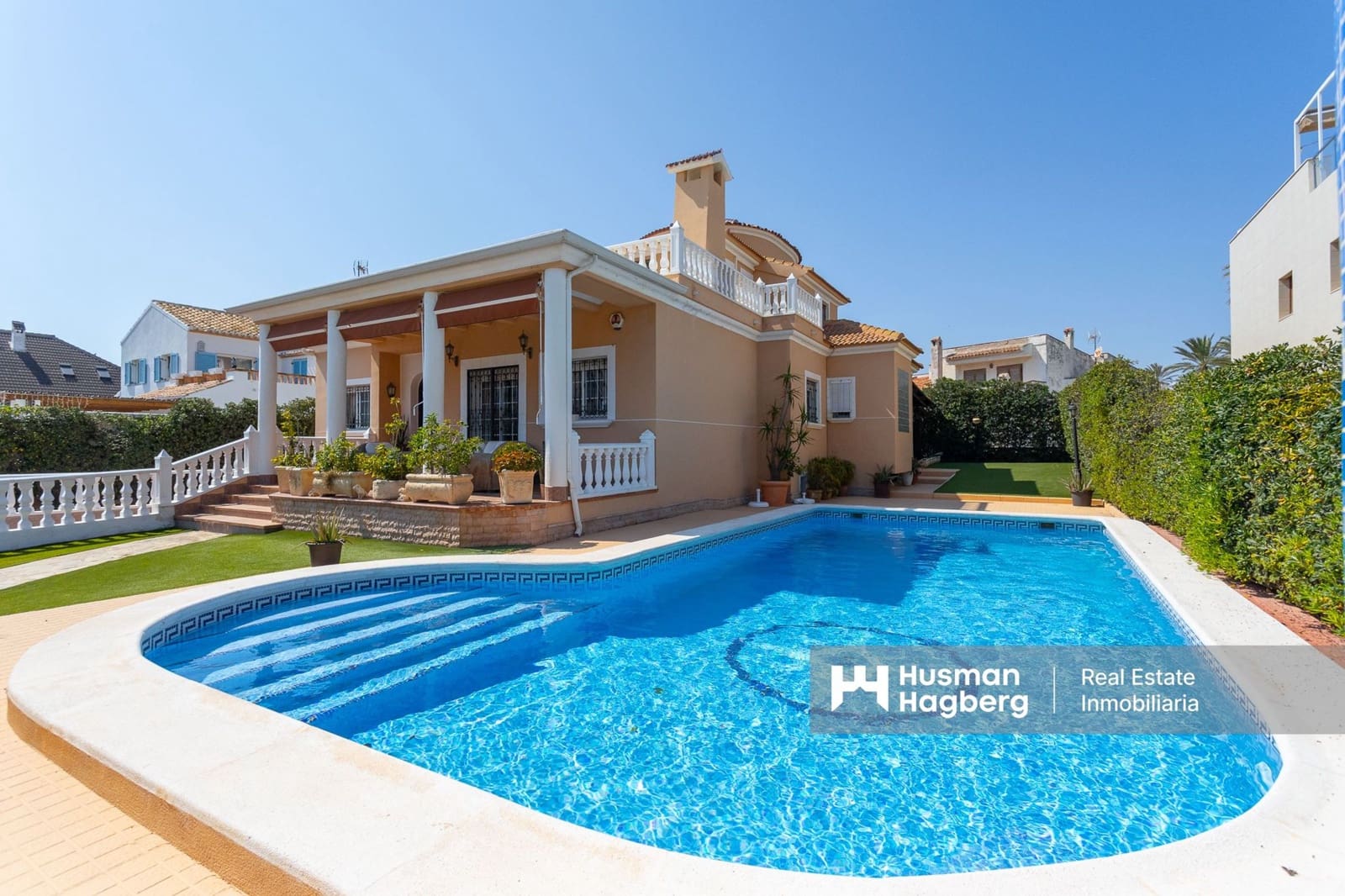 6 camera da letto Villa in vendita in La Mata con piscina - 950.000 € (Rif: 9731223)