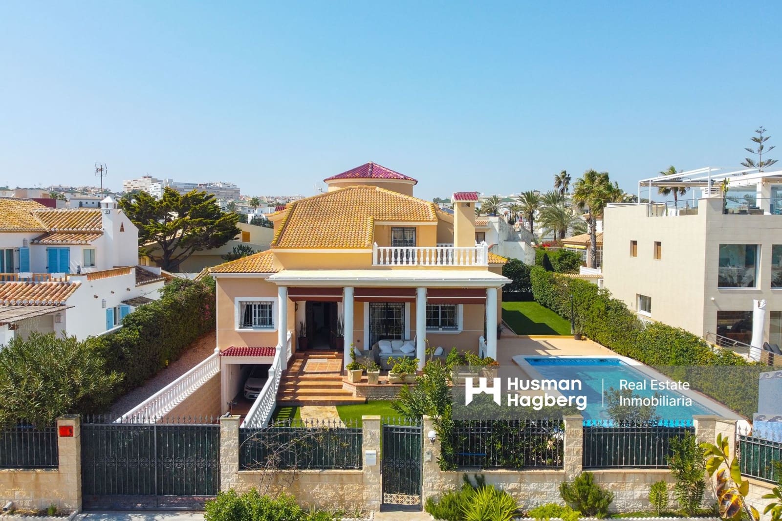 6 camera da letto Villa in vendita in La Mata con piscina - 950.000 € (Rif: 9731223)