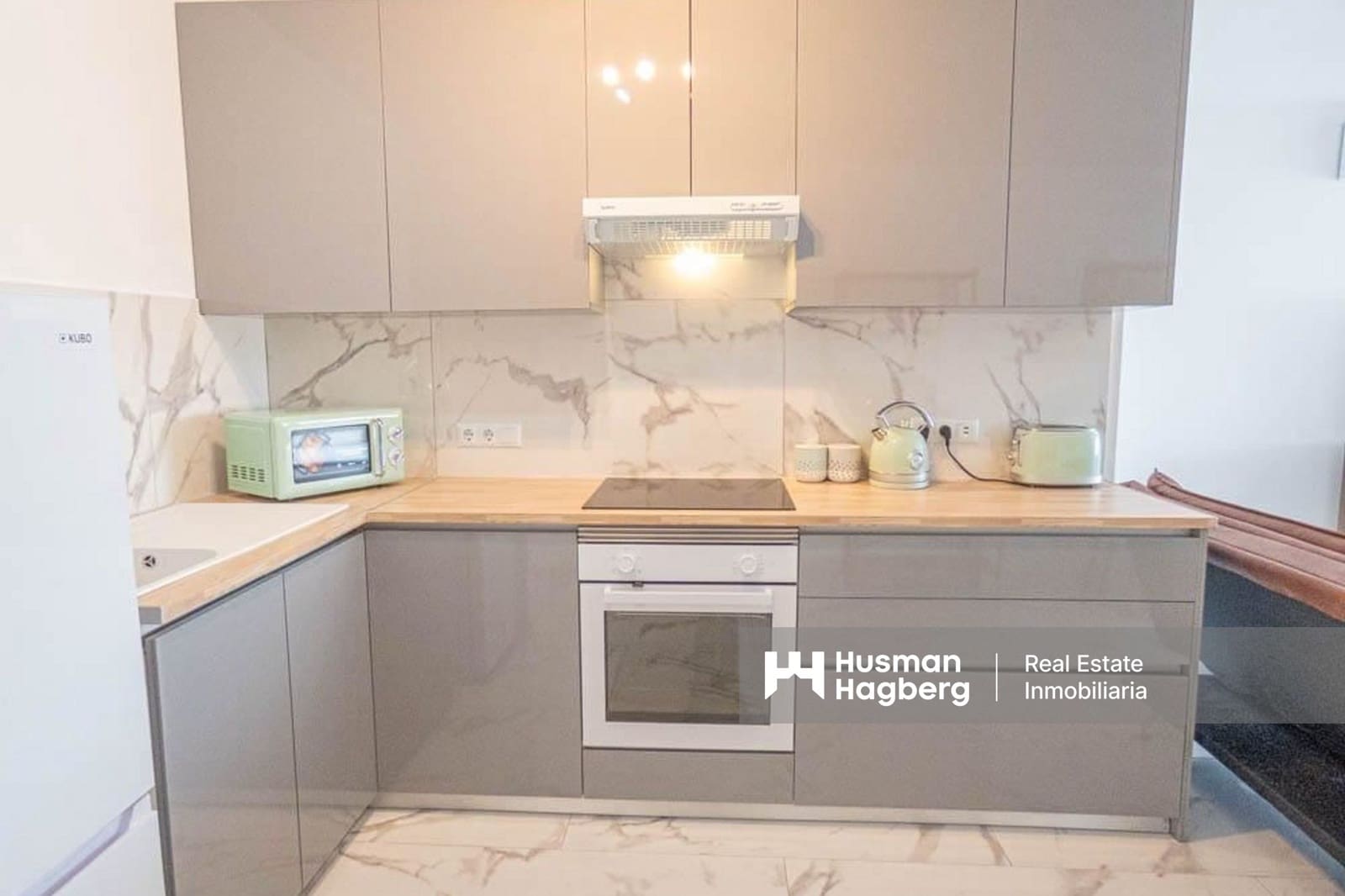 Apartamento de 1 habitación en Villamartin en venta con piscina - 155.000 € (Ref: 9748374)