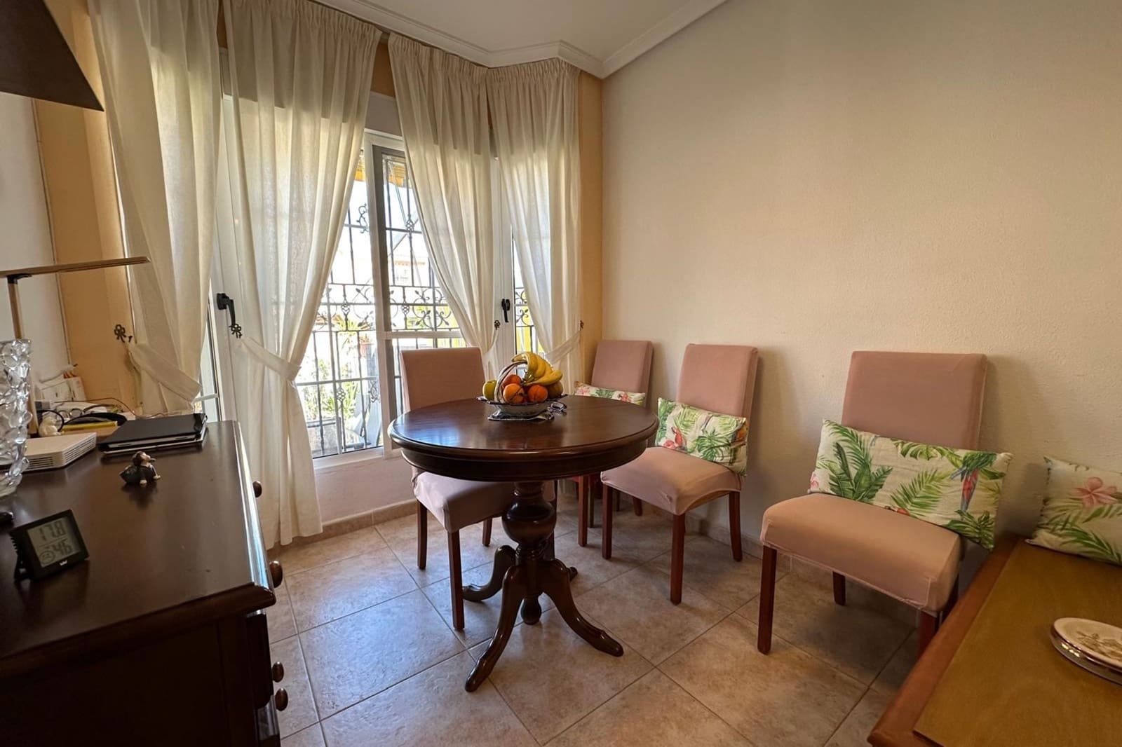 2 makuuhuone Omakotitalo myytävänä paikassa Los Balcones mukana uima-altaan - 199 900 € (Ref: 9748377)