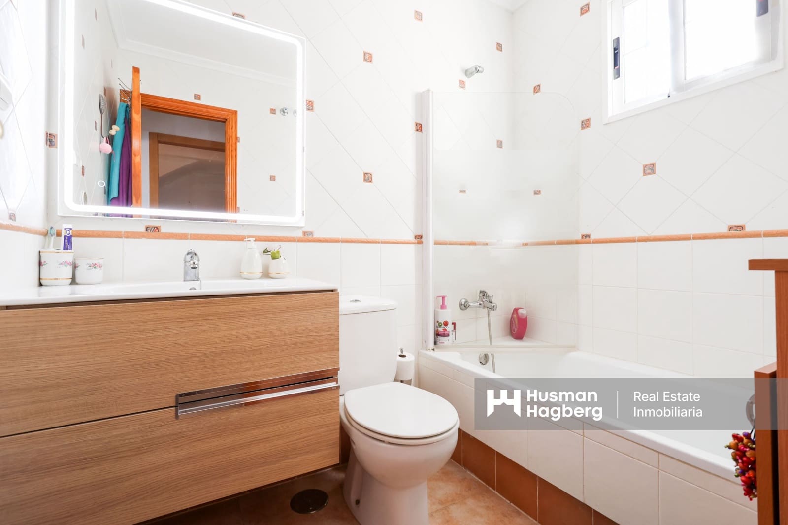 2 bedroom Townhouse for sale in Los Balcones with pool - € 199,900 (Ref: 9748377)