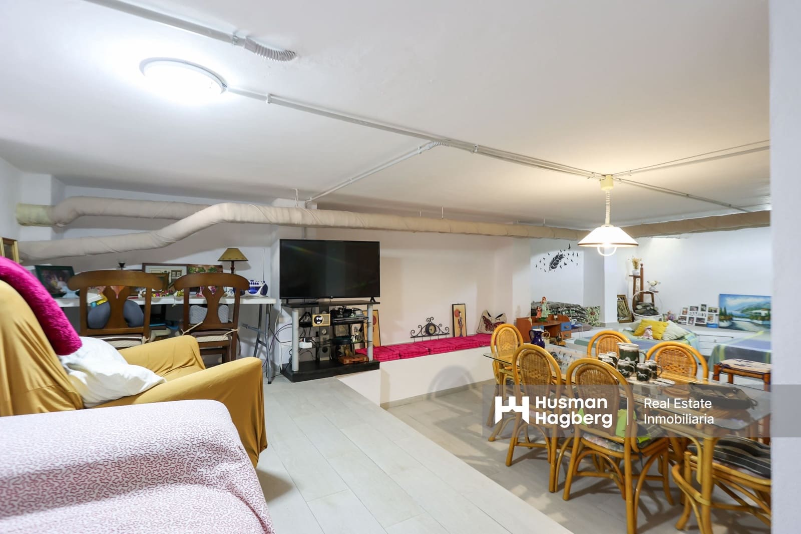 2 bedroom Townhouse for sale in Los Balcones with pool - € 199,900 (Ref: 9748377)