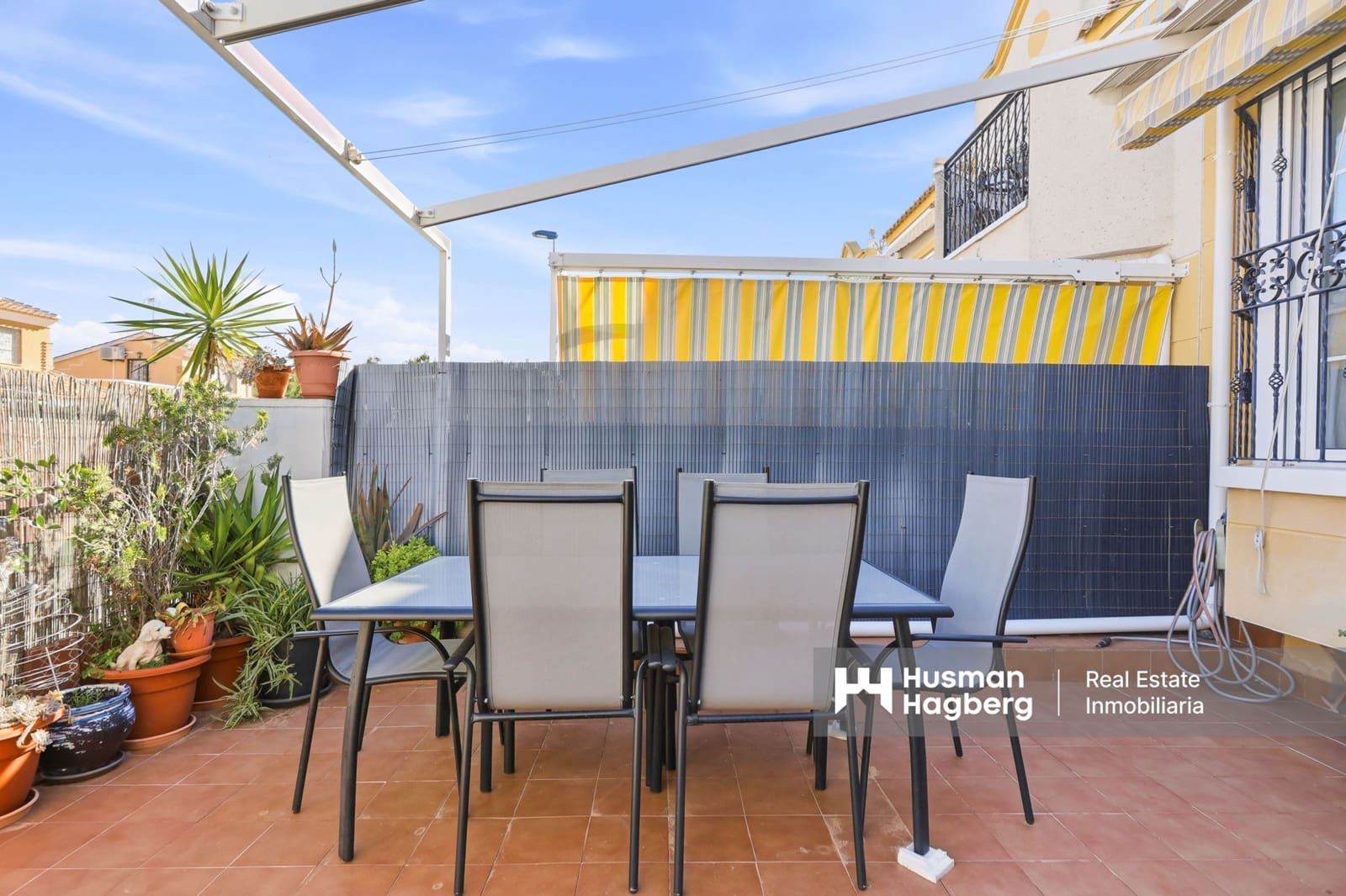 2 bedroom Townhouse for sale in Los Balcones with pool - € 199,900 (Ref: 9748377)