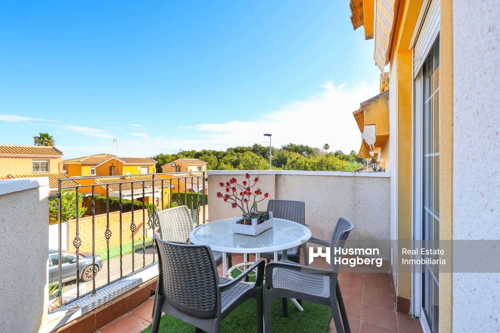 2 bedroom Townhouse for sale in Los Balcones with pool - € 199,900 (Ref: 9748377)