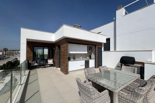 3 soverom Villa til salgs i Desamparados - Hurchillo - Torremendo, Orihuela med svømmebasseng - € 515 000 (Ref: 9749306)