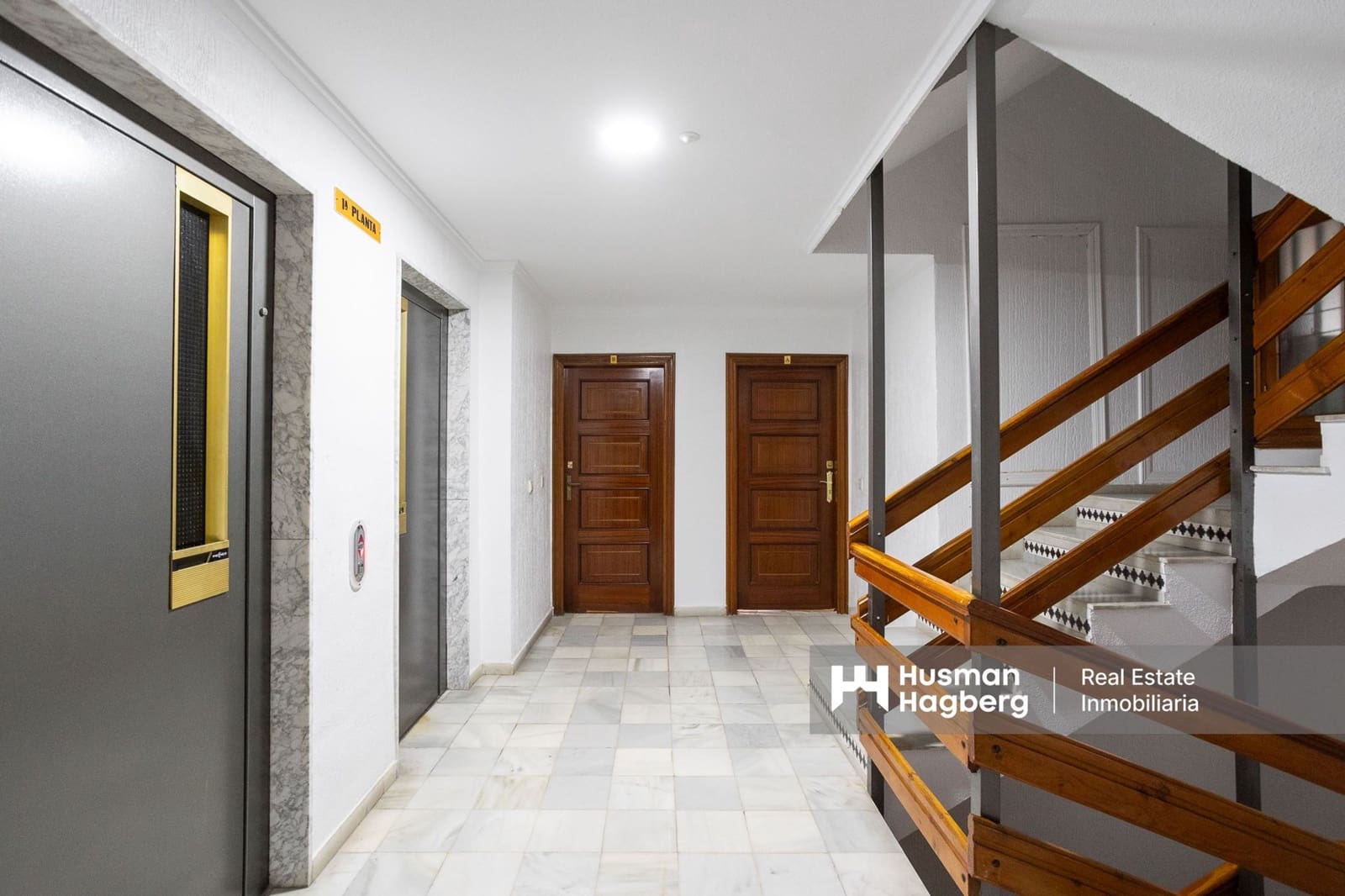 3 bedroom Apartment for sale in Torrevieja with pool - € 279,999 (Ref: 9756672)