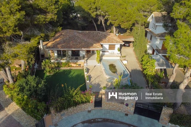 6 quarto Moradia para venda em Campoamor, Orihuela com piscina - 930 000 € (Ref: 9759405)