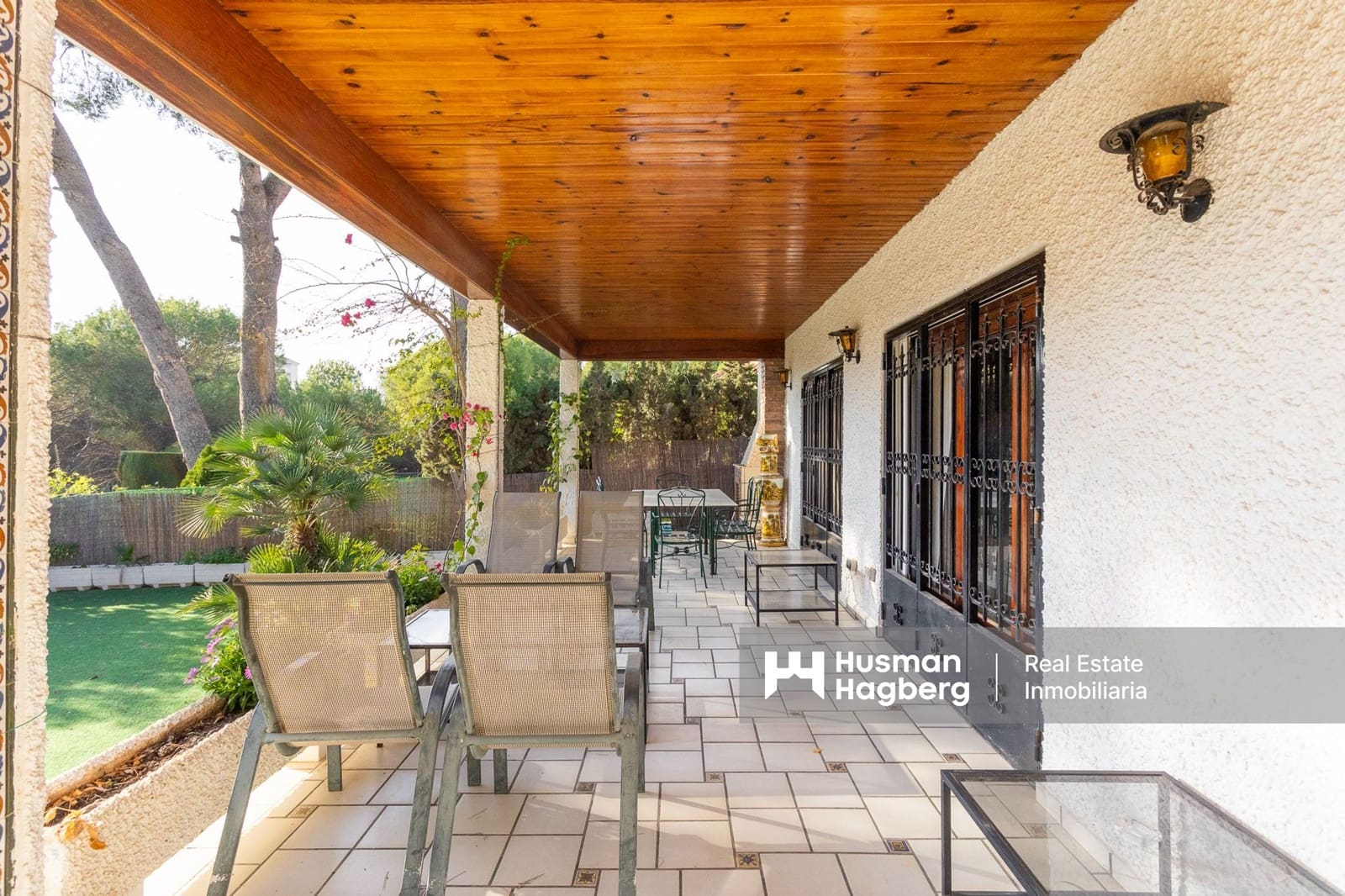 6 quarto Moradia para venda em Campoamor com piscina - 930 000 € (Ref: 9759405)