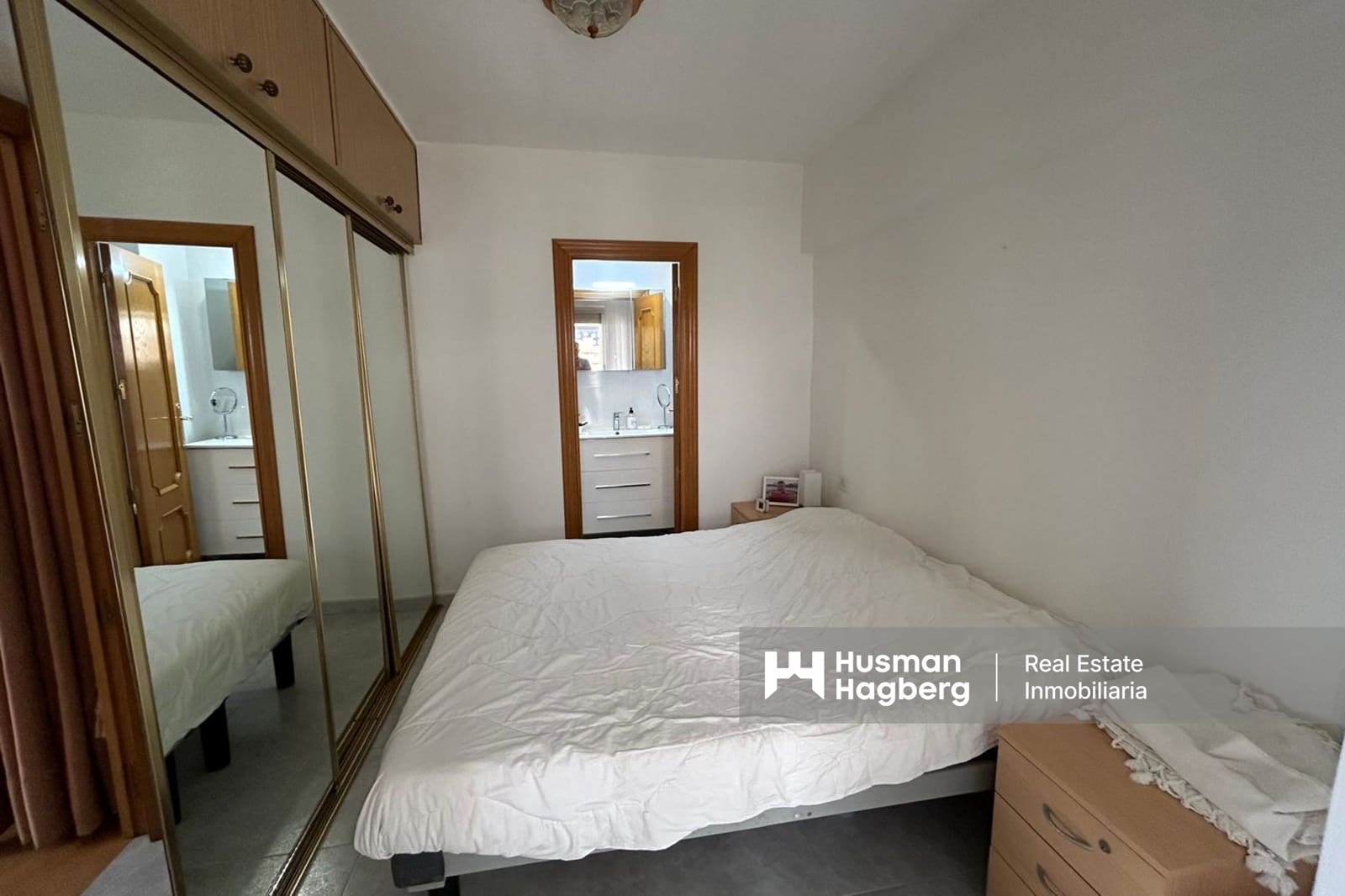 3 sypialnia Apartament na sprzedaż w Playa de San Juan z basenem - 500 000 € (Ref: 9759638)