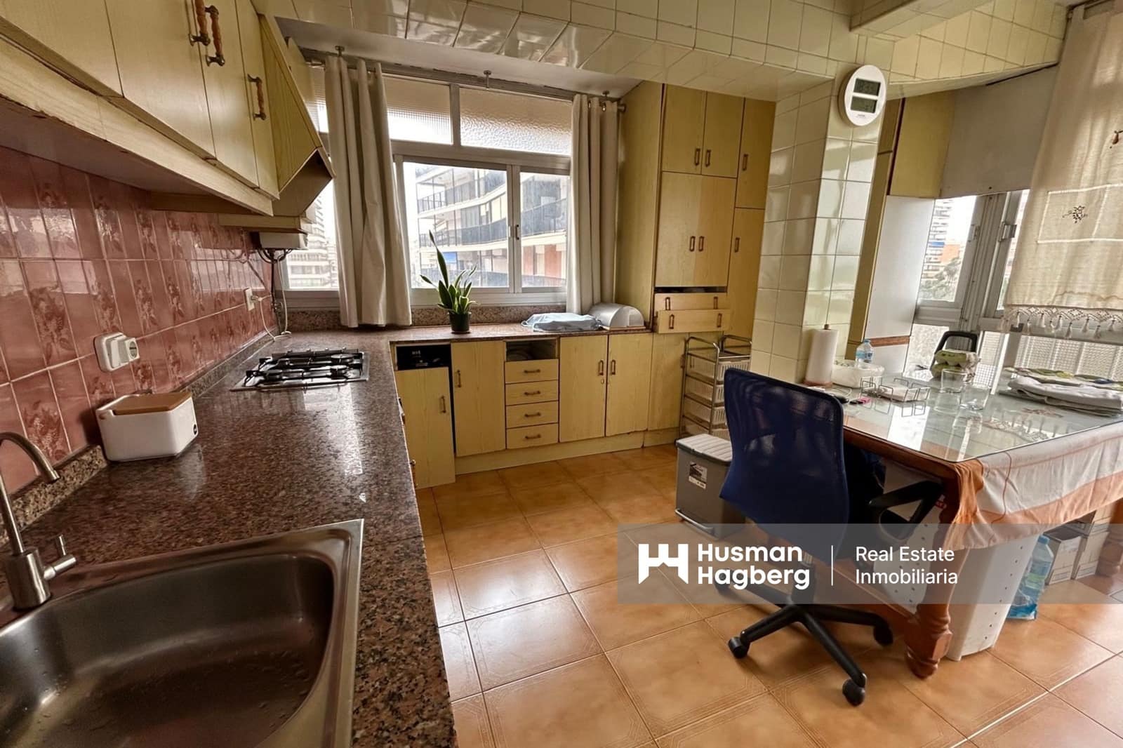 3 sypialnia Apartament na sprzedaż w Playa de San Juan z basenem - 500 000 € (Ref: 9759638)