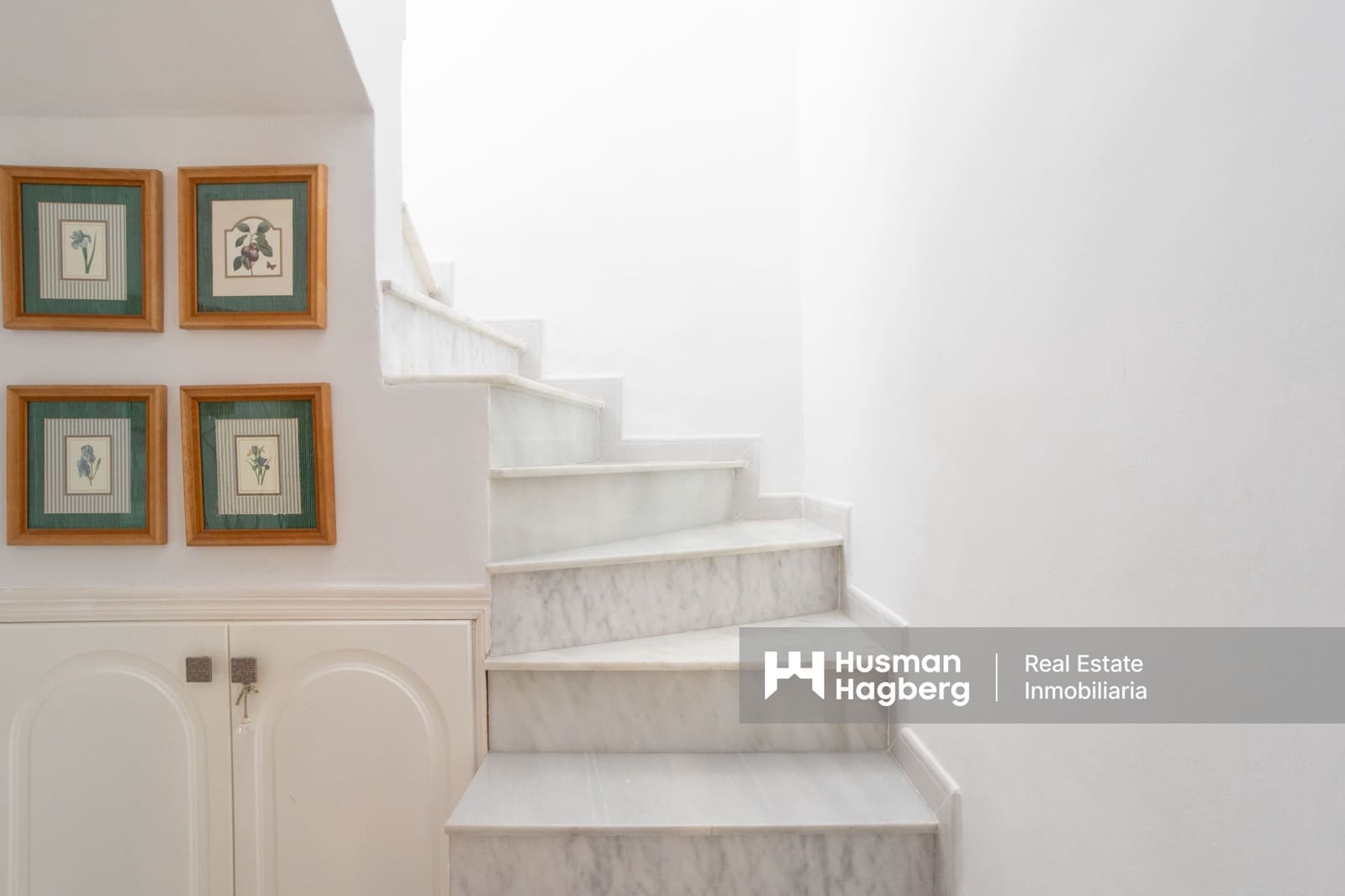 4 sypialnia Willa na sprzedaż w Villamartin z basenem - 699 900 € (Ref: 9759641)