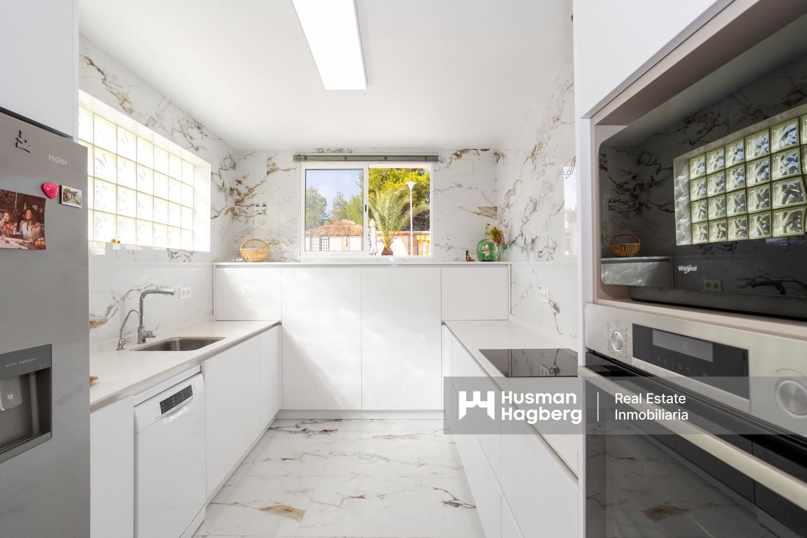 4 sypialnia Willa na sprzedaż w Villamartin z basenem - 699 900 € (Ref: 9759641)