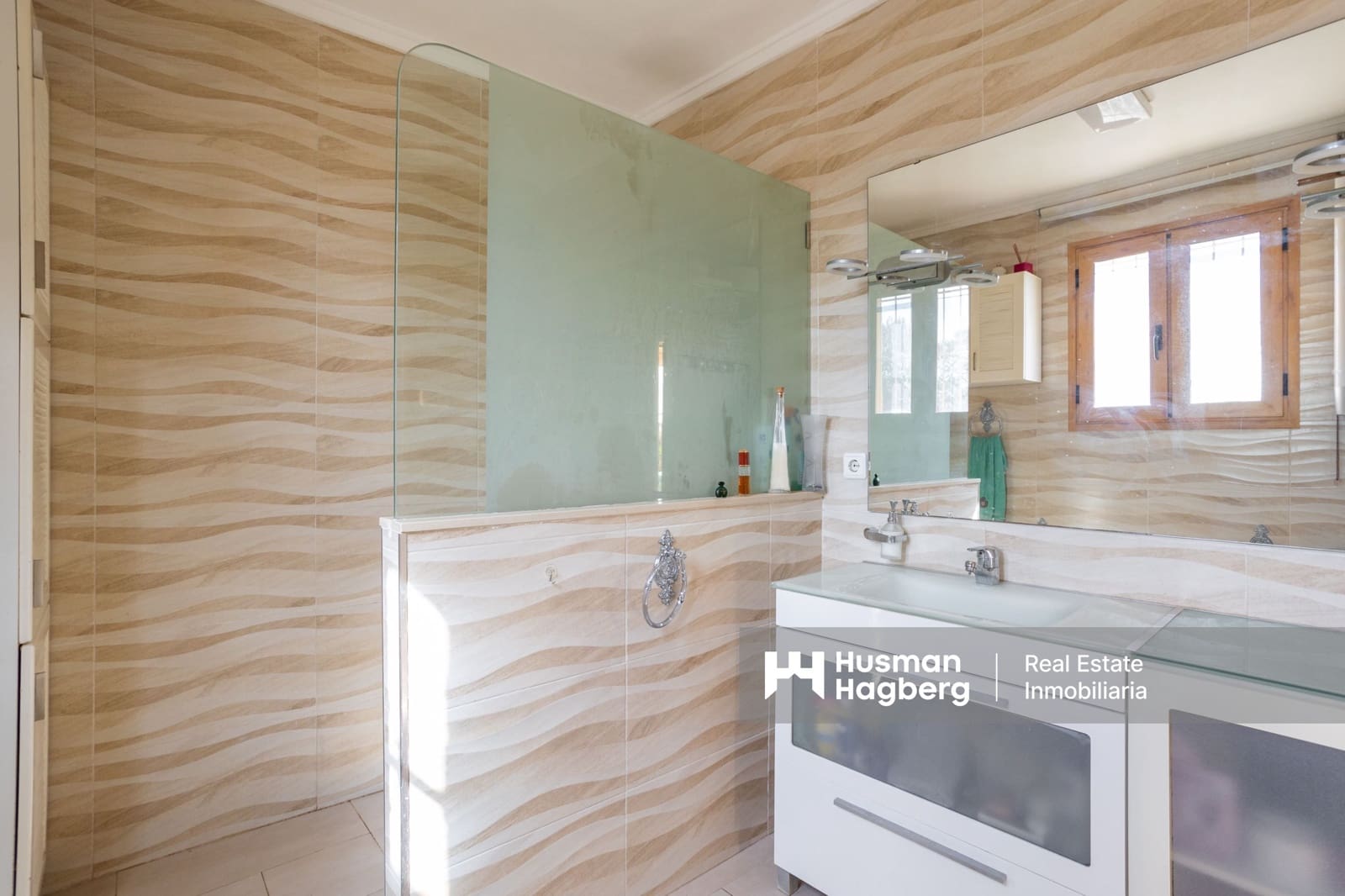 4 sypialnia Willa na sprzedaż w Villamartin z basenem - 699 900 € (Ref: 9759641)