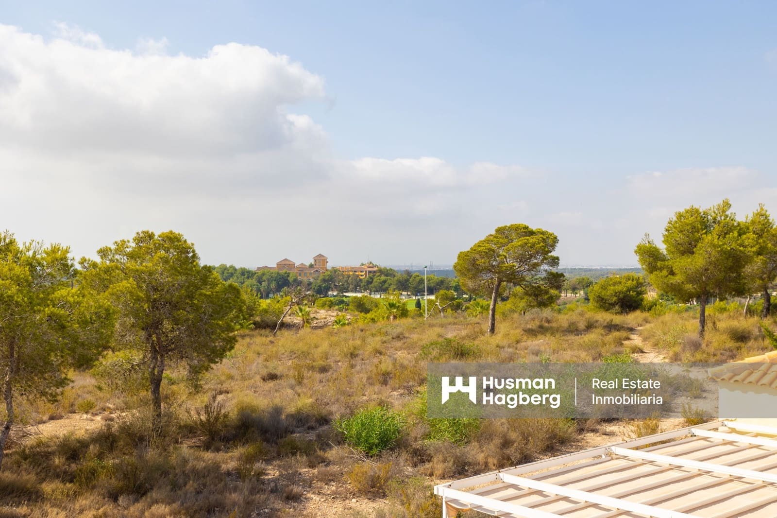 4 sypialnia Willa na sprzedaż w Villamartin z basenem - 699 900 € (Ref: 9759641)