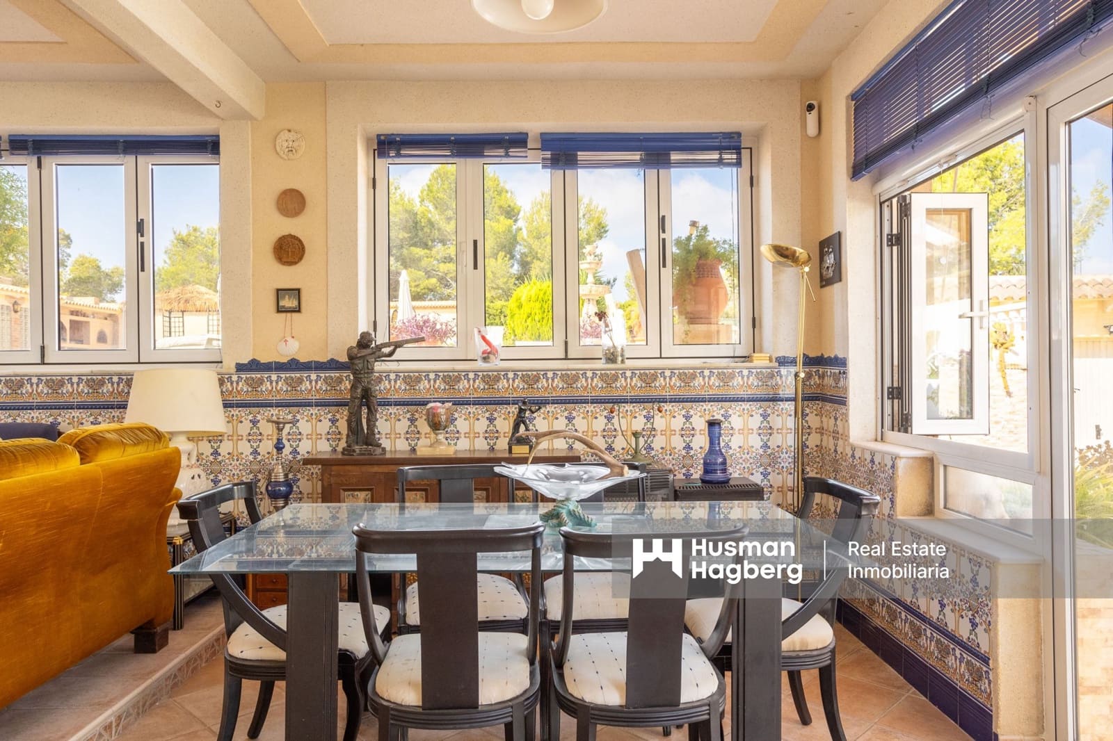 4 sypialnia Willa na sprzedaż w Villamartin z basenem - 699 900 € (Ref: 9759641)