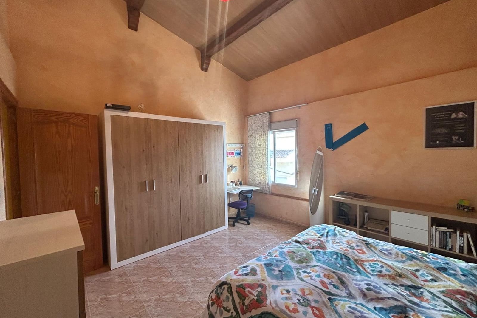 5 makuuhuone Omakotitalo myytävänä paikassa Alicante kaupunki mukana uima-altaan - 325 000 € (Ref: 9761386)