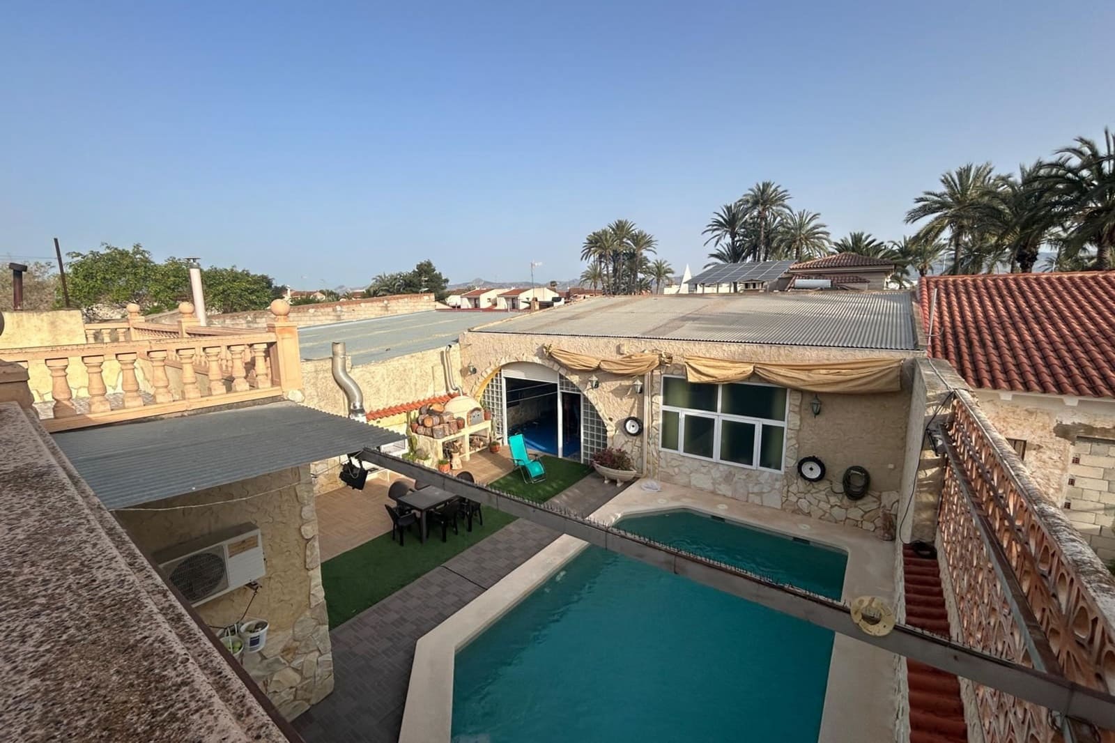 5 makuuhuone Omakotitalo myytävänä paikassa Alicante kaupunki mukana uima-altaan - 325 000 € (Ref: 9761386)