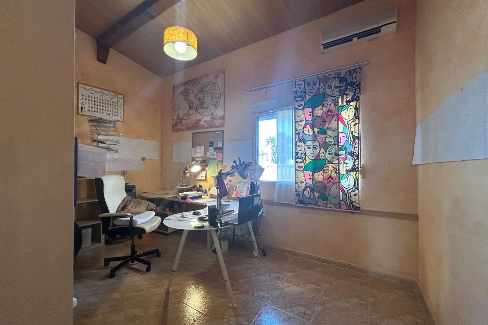 5 makuuhuone Omakotitalo myytävänä paikassa Alicante kaupunki mukana uima-altaan - 325 000 € (Ref: 9761386)