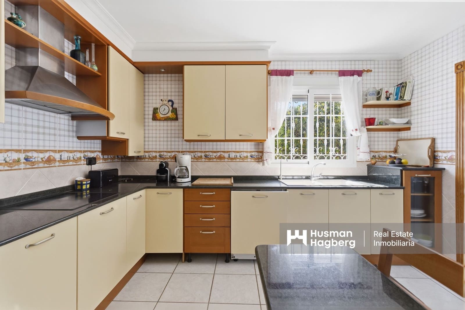 6 quarto Moradia para venda em La Mata com piscina - 950 000 € (Ref: 9771812)