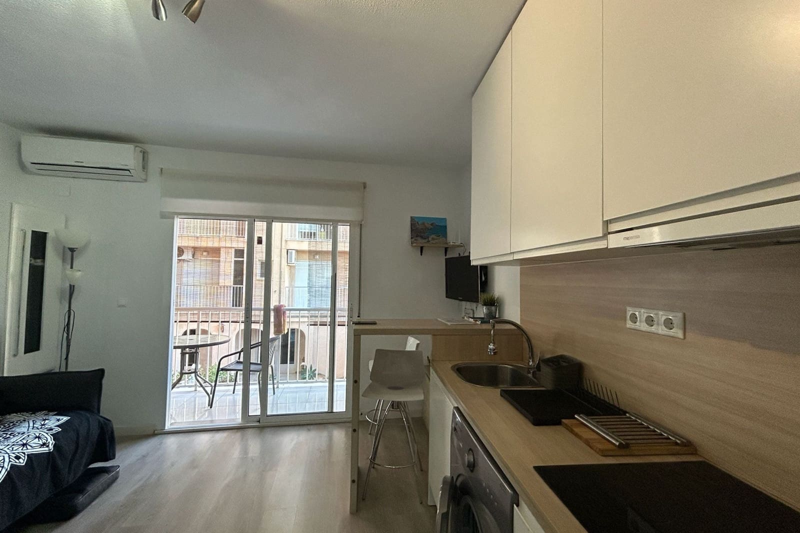 Leilighet til salgs i Torrevieja - € 105 000 (Ref: 9771813)