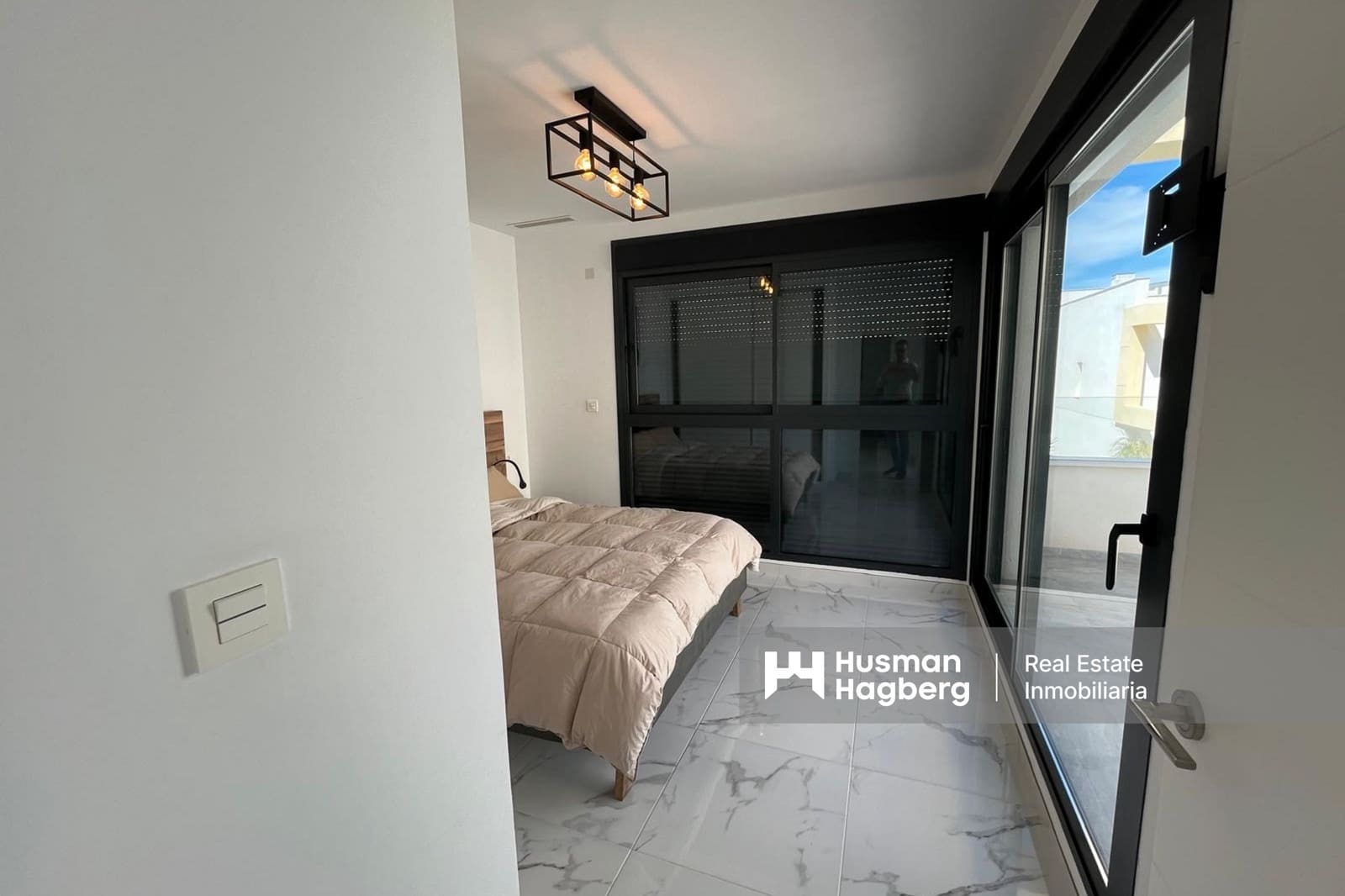 3 bedroom Villa for sale in Los Montesinos with pool - € 399,000 (Ref: 9776895)