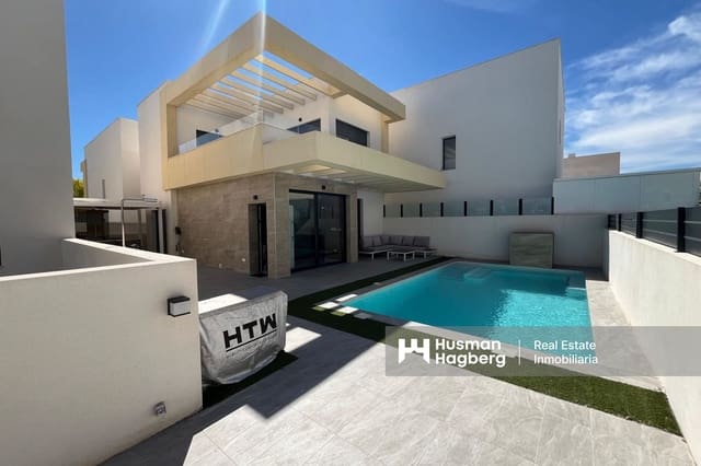 3 quarto Moradia para venda em Los Montesinos com piscina - 399 000 € (Ref: 9776895)