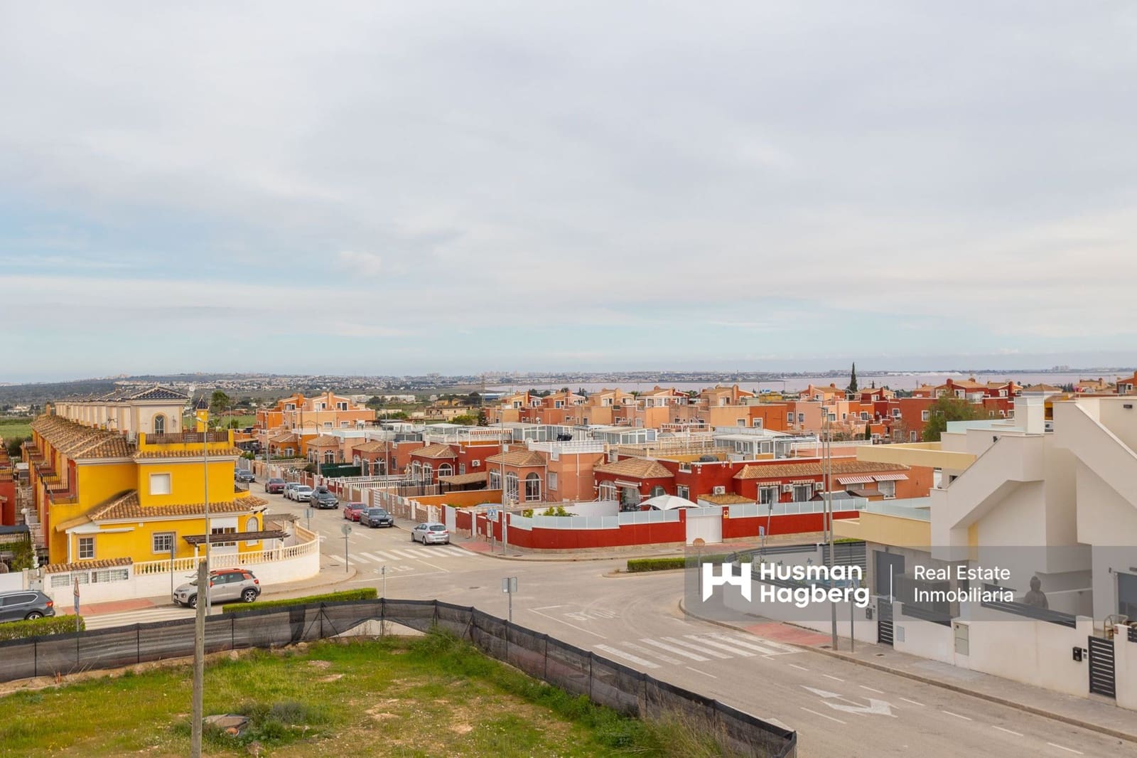 3 quarto Casa em Banda para venda em Los Montesinos com piscina - 209 900 € (Ref: 9776896)