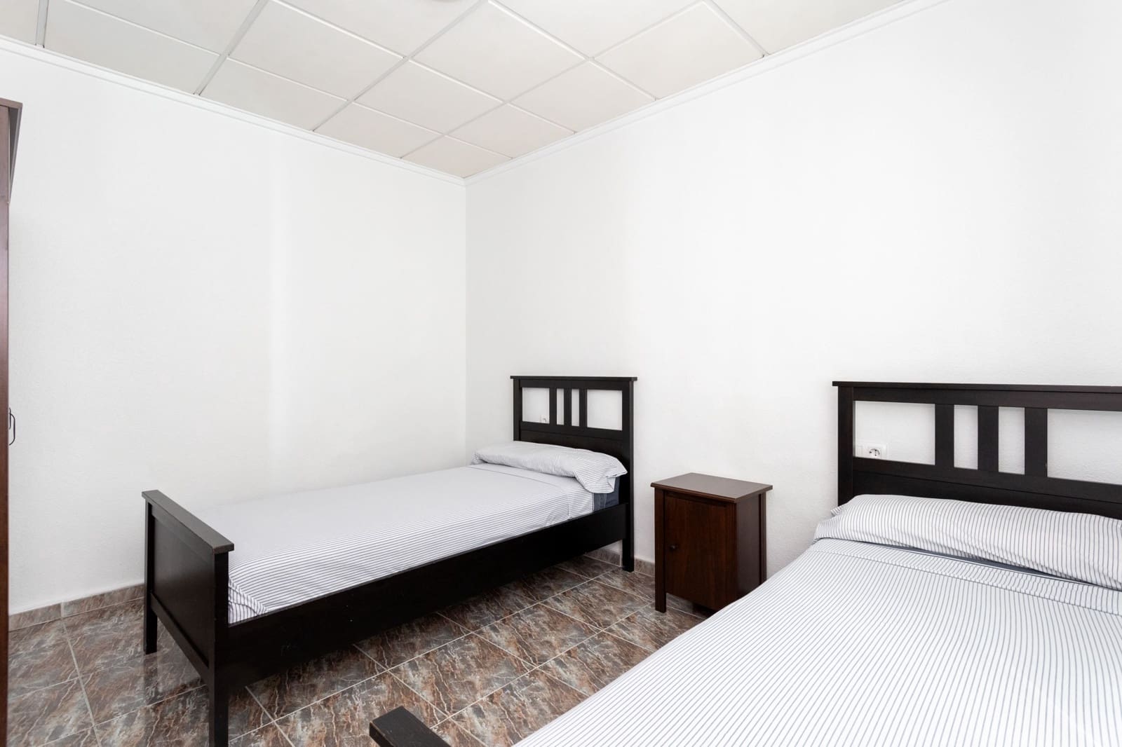 4 makuuhuone Omakotitalo myytävänä paikassa Los Montesinos mukana uima-altaan - 290 000 € (Ref: 9776897)