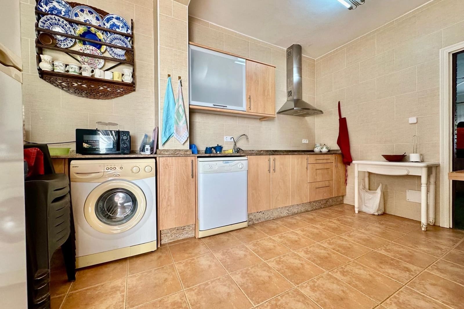 5 bedroom Townhouse for sale in Campoamor - € 340,000 (Ref: 9781369)